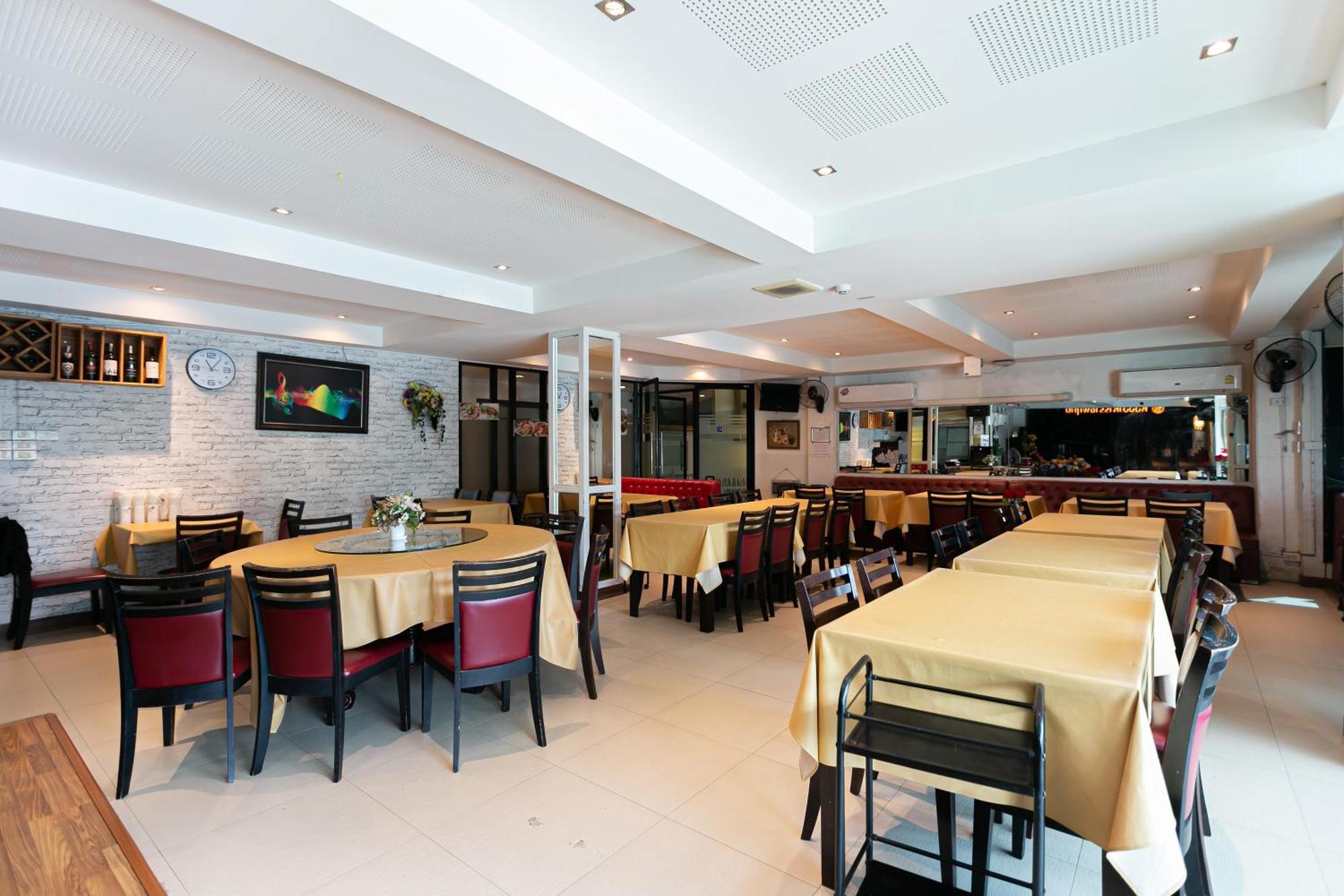 Grand Ratchapruek Hotel Pak Kret Exterior photo